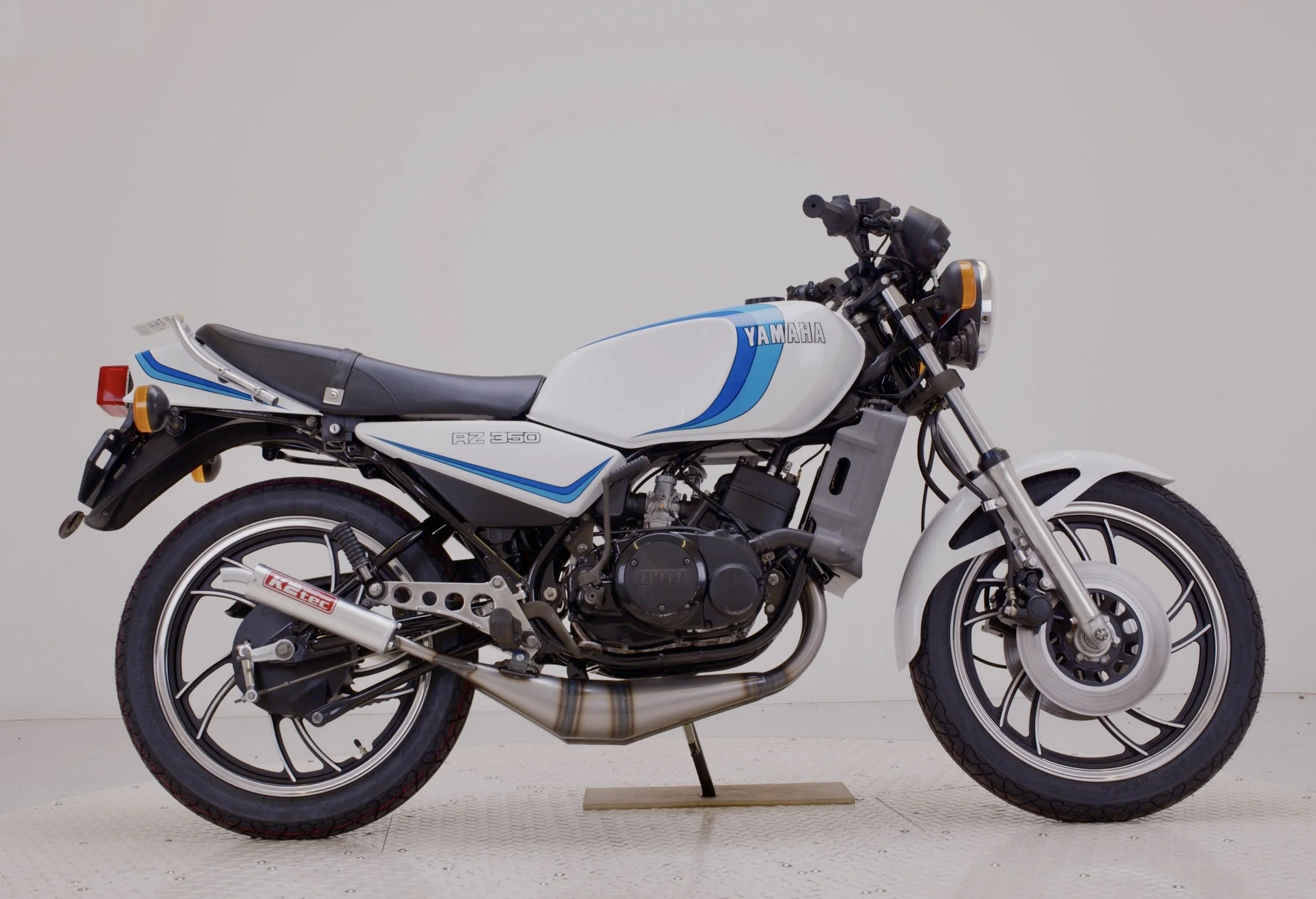 Bikes — Moto2 Imports